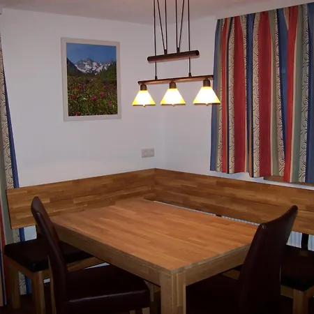 Appartamento Gaestehaus Vier Jahreszeiten Mayrhofen