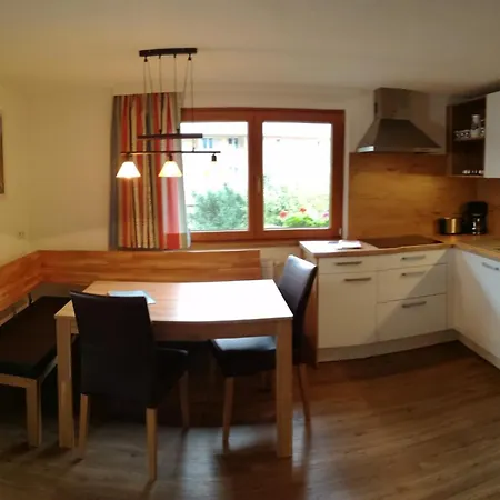 Apartamento Gaestehaus Vier Jahreszeiten *