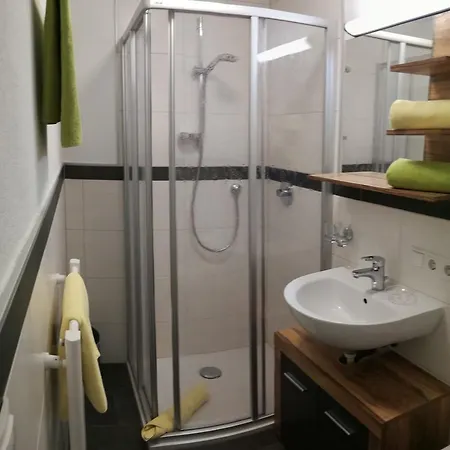 Lejlighed Gaestehaus Vier Jahreszeiten *