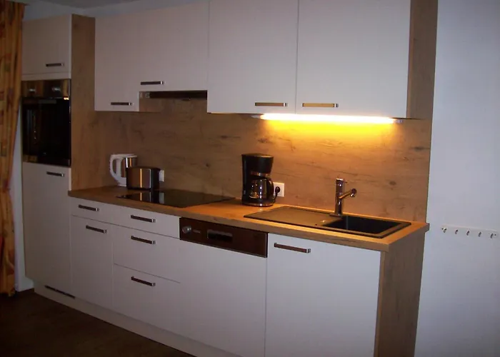 公寓 Gaestehaus Vier Jahreszeiten 迈尔霍芬