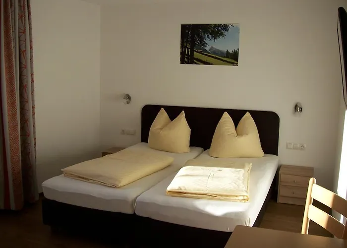 Gaestehaus Vier Jahreszeiten Apartman Mayrhofen